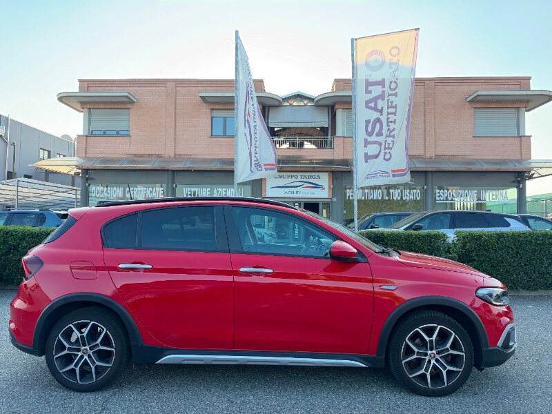 FIAT Tipo (2015-->)