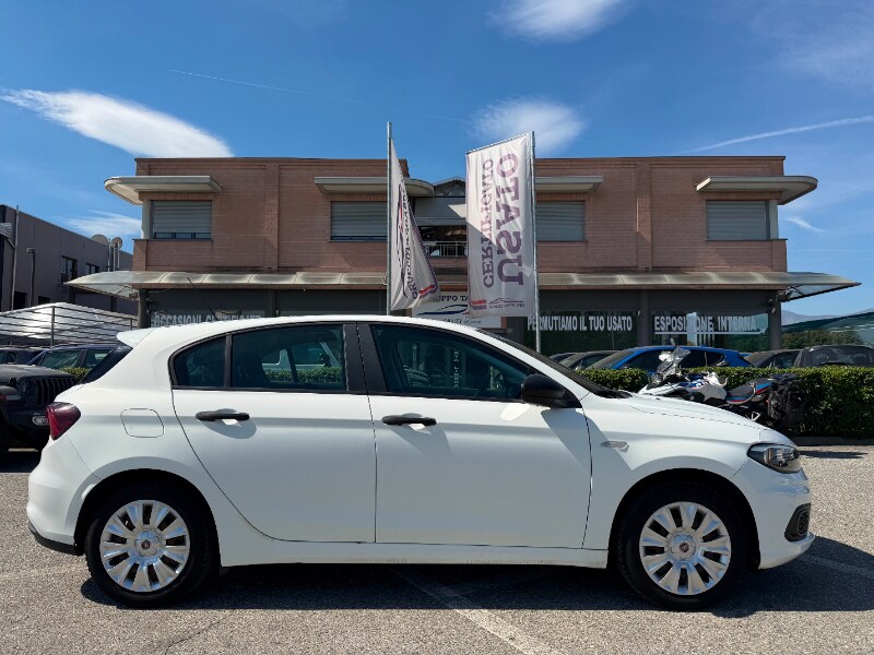 FIAT Tipo (2015-->)