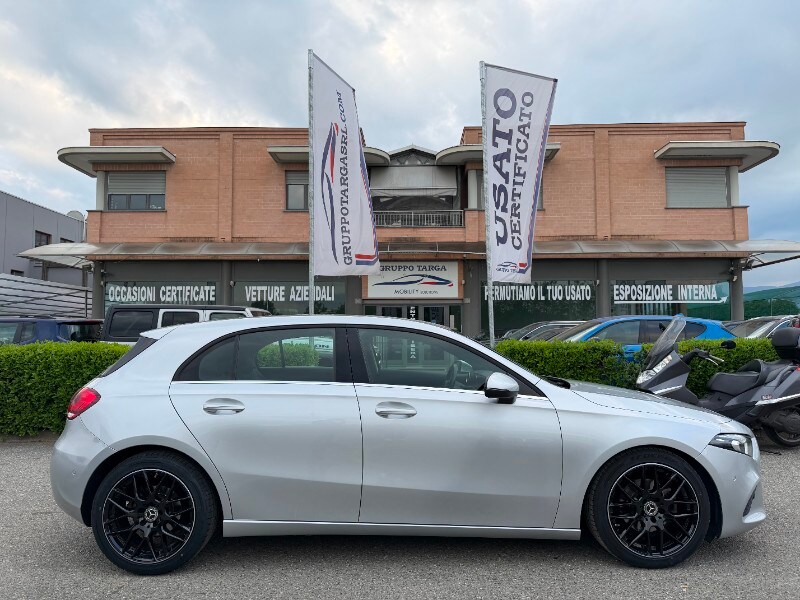 MERCEDES Classe A     (W177)